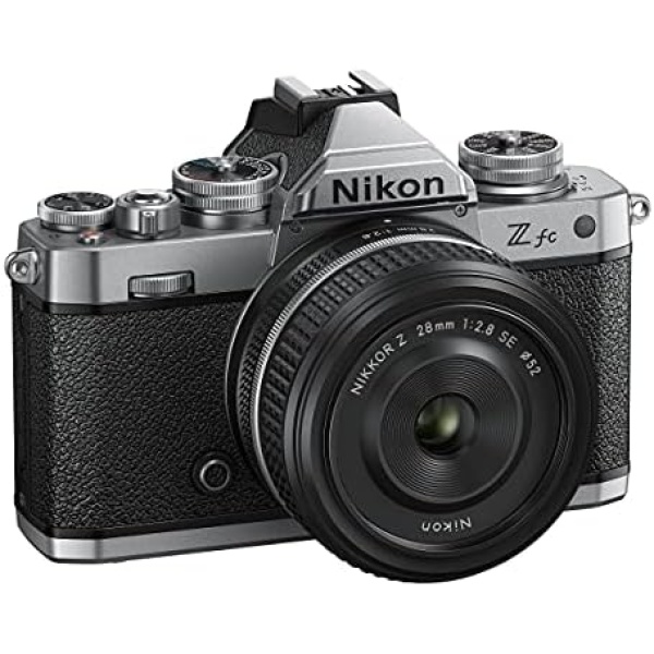 Nikon Z fc kit w/28mm f2.8